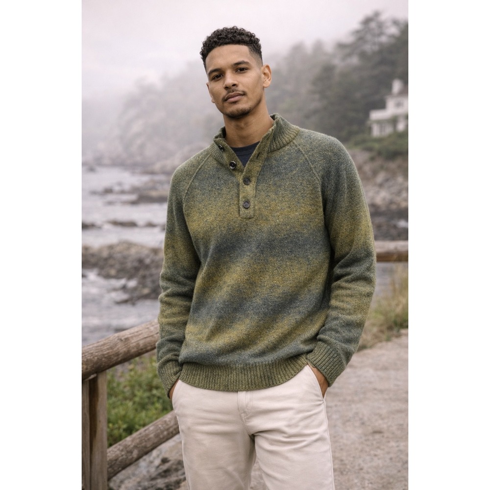 Banana Republic Men
L Henley Sweater Mock Neck Ombre Space Dye Green S/734481-01